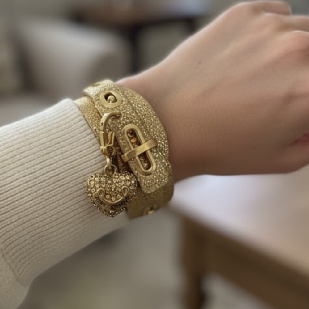 Elegant Juicy Couture Gold Leather Bracelet with Heart Charm